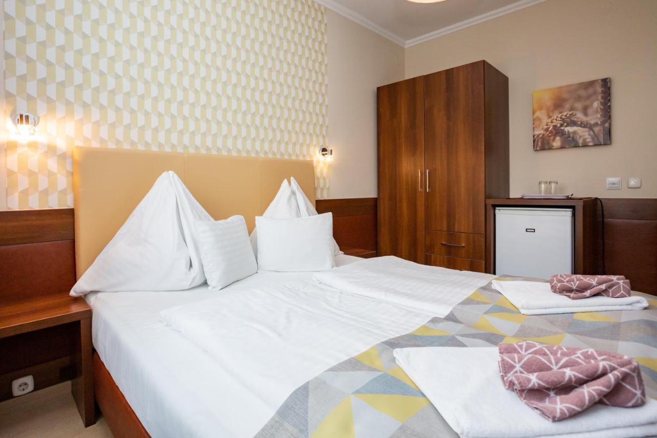 Hotel Pavai Hajdúszoboszló Dış mekan fotoğraf