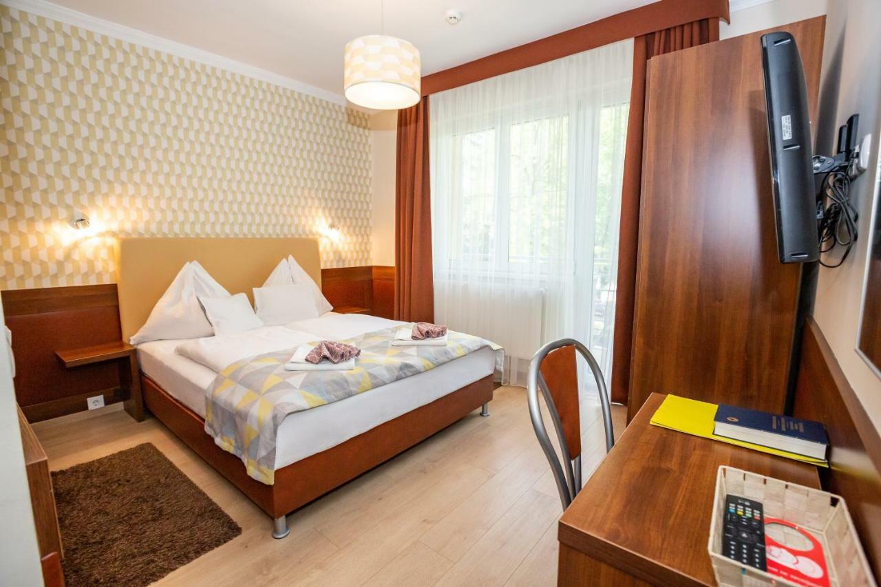 Hotel Pavai Hajdúszoboszló Dış mekan fotoğraf